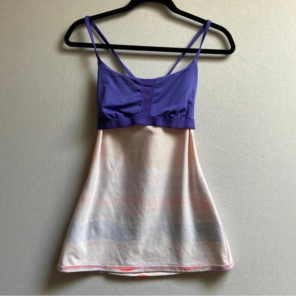 Lululemon Athletica  Dancing Warrior Tank Top Bleacher Stripe White Iris Sz 6 - Picture 6 of 13